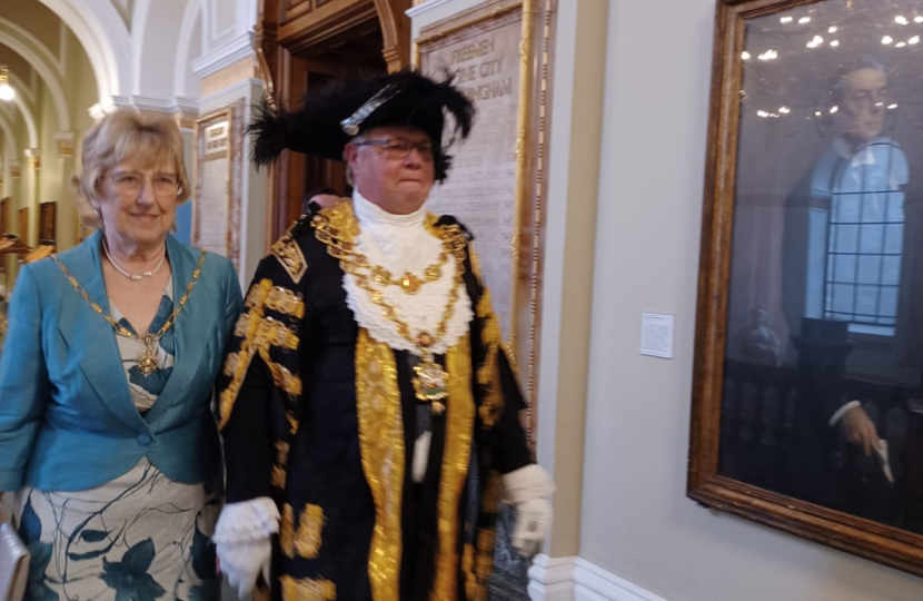 Cllr Ken Wood in the Lord Mayor's livery with his wife, the Lady Mayoress, Barbara